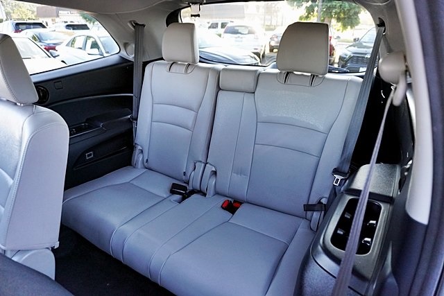 Used 2022 Blue Honda Touring image 18