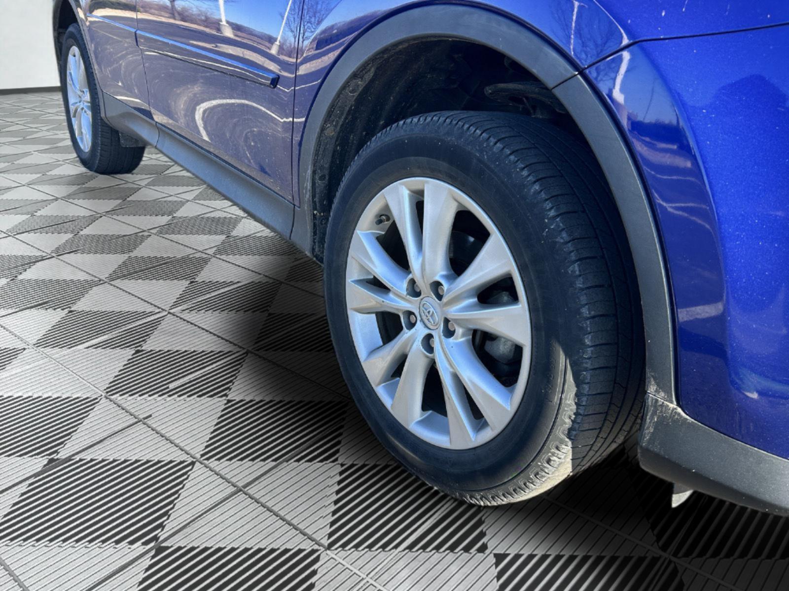 Used 2015 Toyota RAV4 Limited with VIN 2T3DFREV0FW239741 for sale in Kansas City