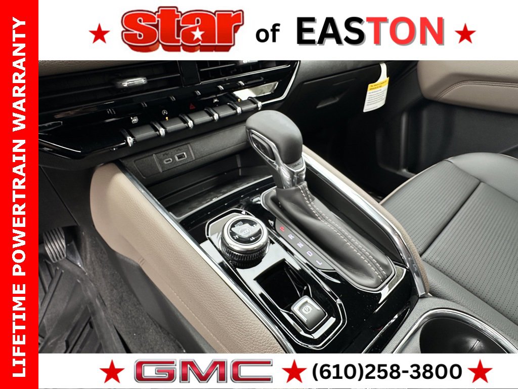 2026 Gmc Canyon Denali photo 18