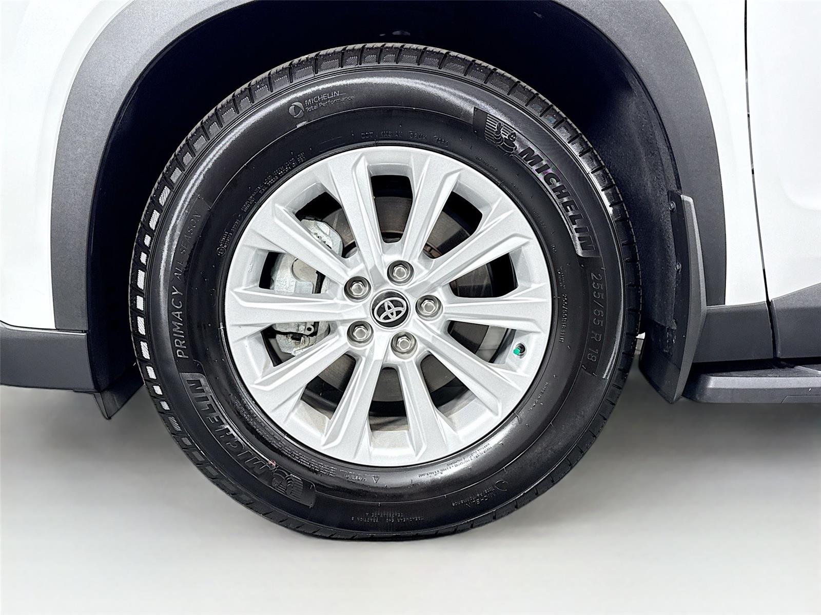 2024 Toyota Grand Highlander XLE photo 11