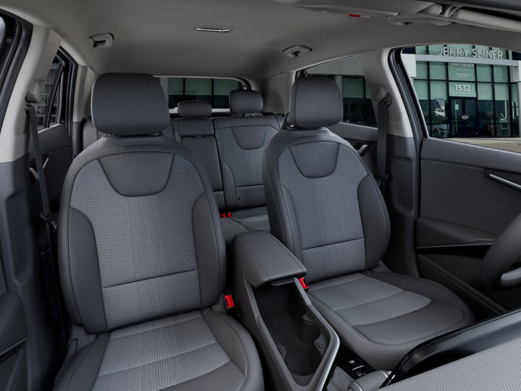 2025 Kia Niro EX photo 11
