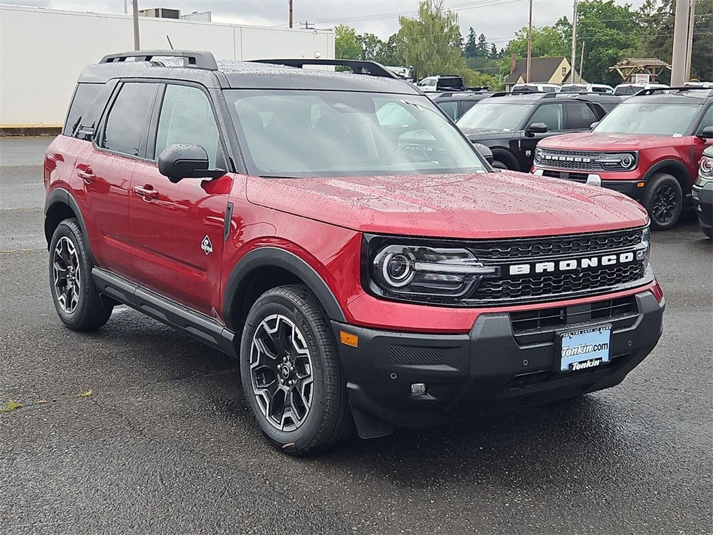 2025 Ford Bronco Sport Outer Banks photo 7