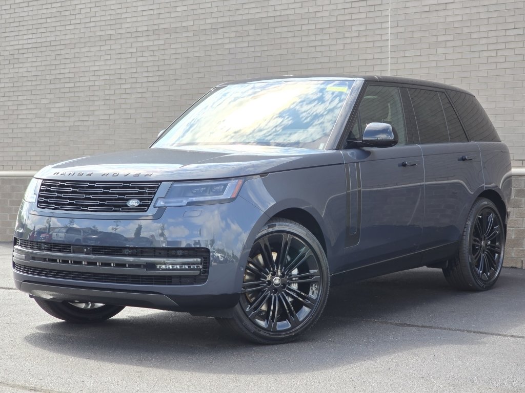 2025 Land Rover Range Rover SE's photo