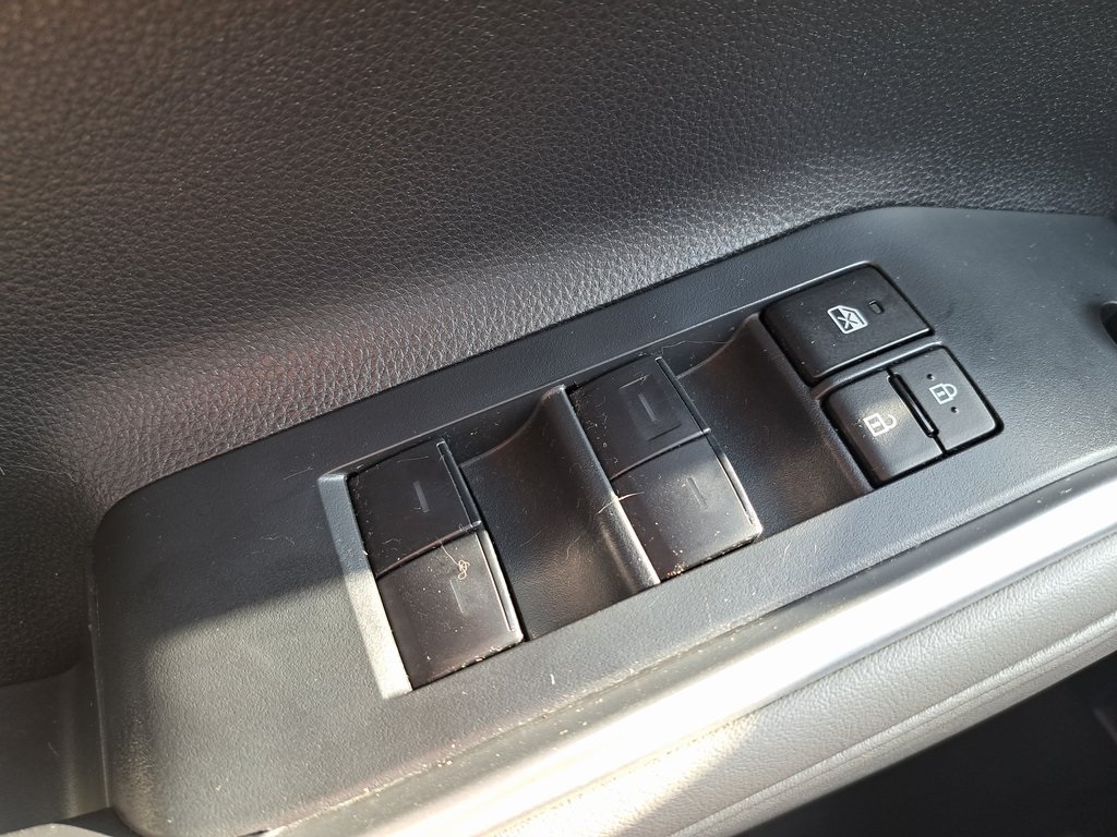 2023 Toyota Highlander Hybrid XLE photo 24