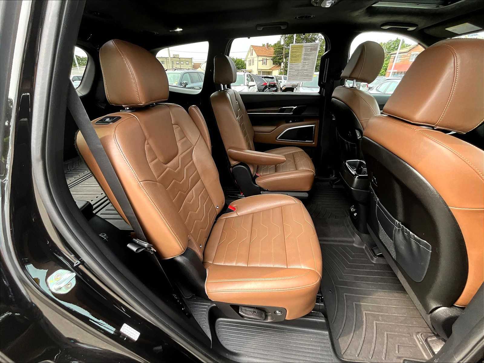 2022 Kia Telluride SX photo 16