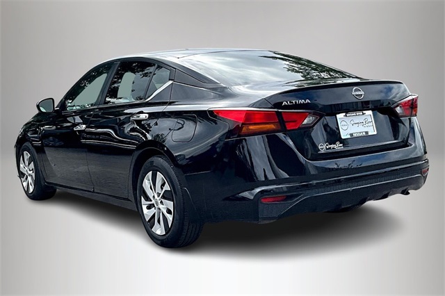 2024 Nissan Altima 2.5 S photo 4
