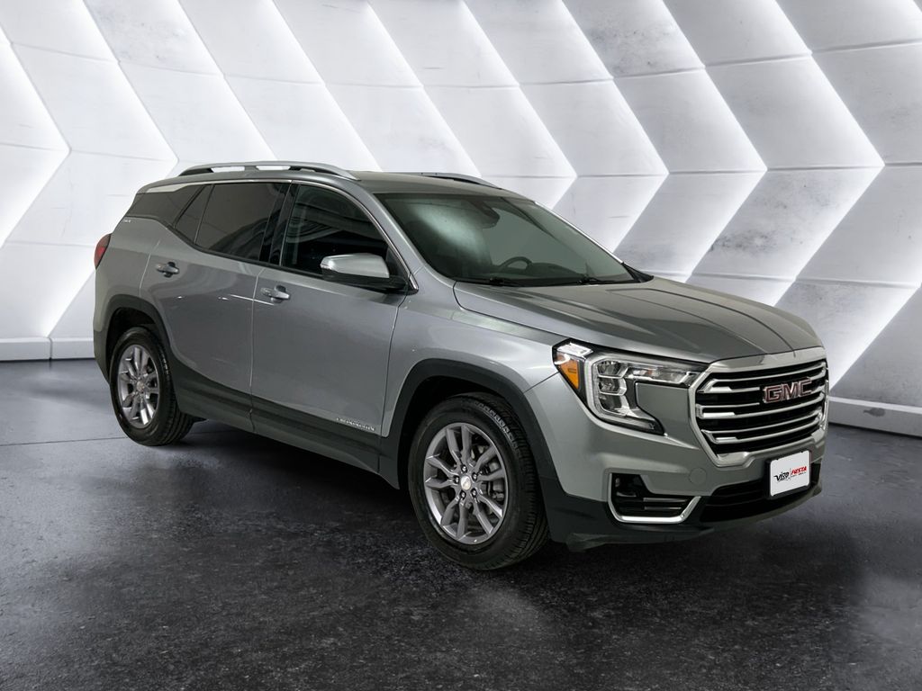 2024 GMC Terrain SLT's photo