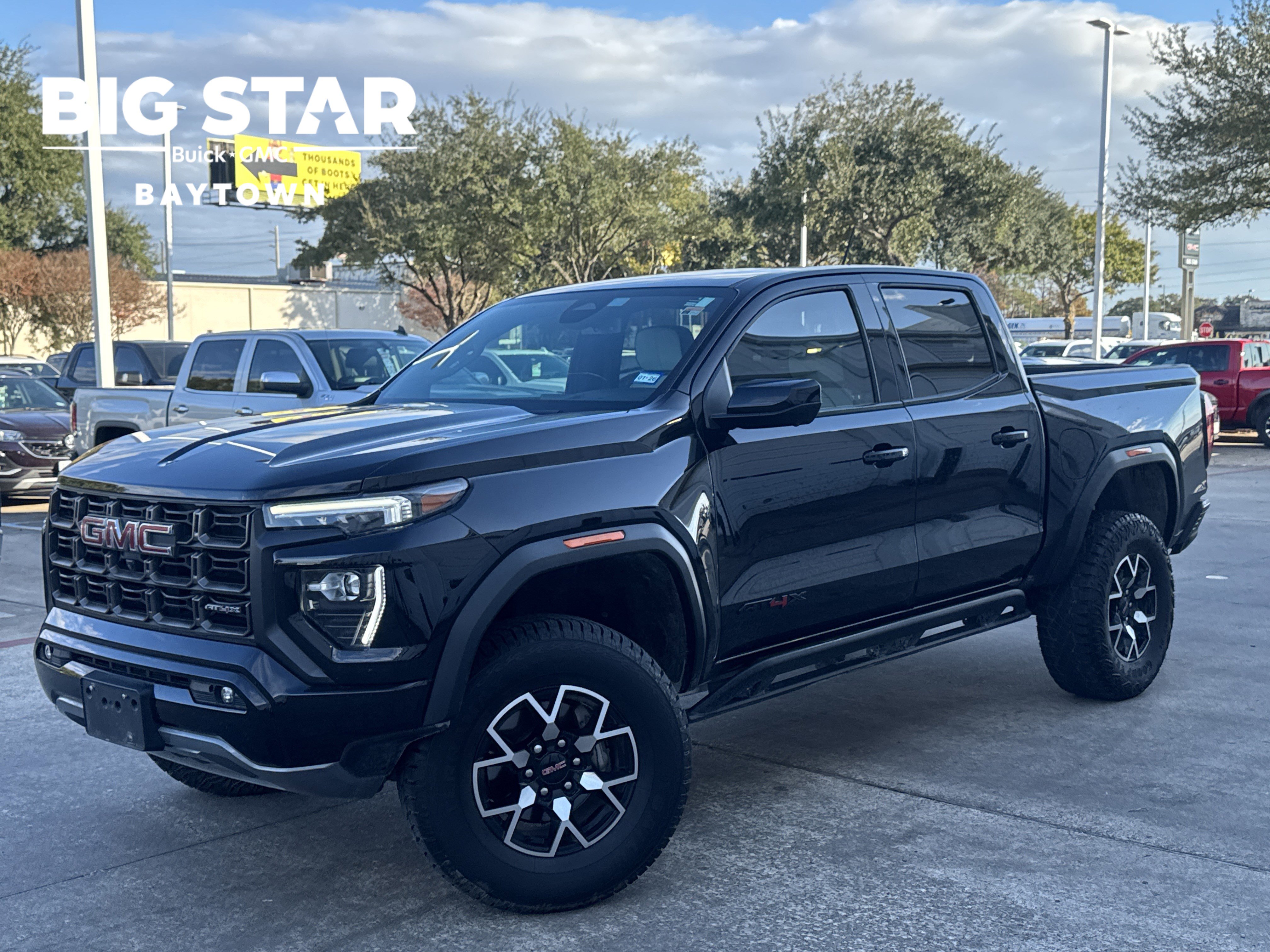 2023 GMC Canyon AT4X's photo