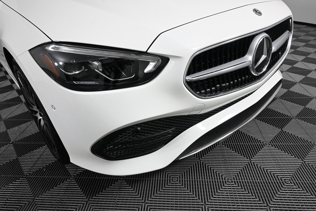 2025 Mercedes Benz C 300 photo 26