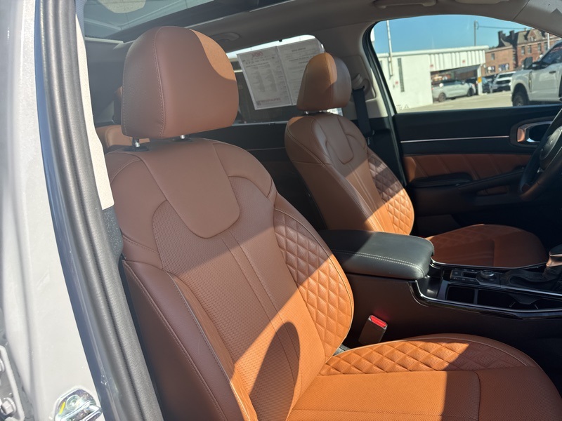 2023 Kia Sorento X-Line SX Prestige photo 16