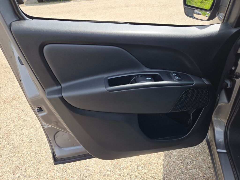 2021 Ram ProMaster City Tradesman SLT photo 16