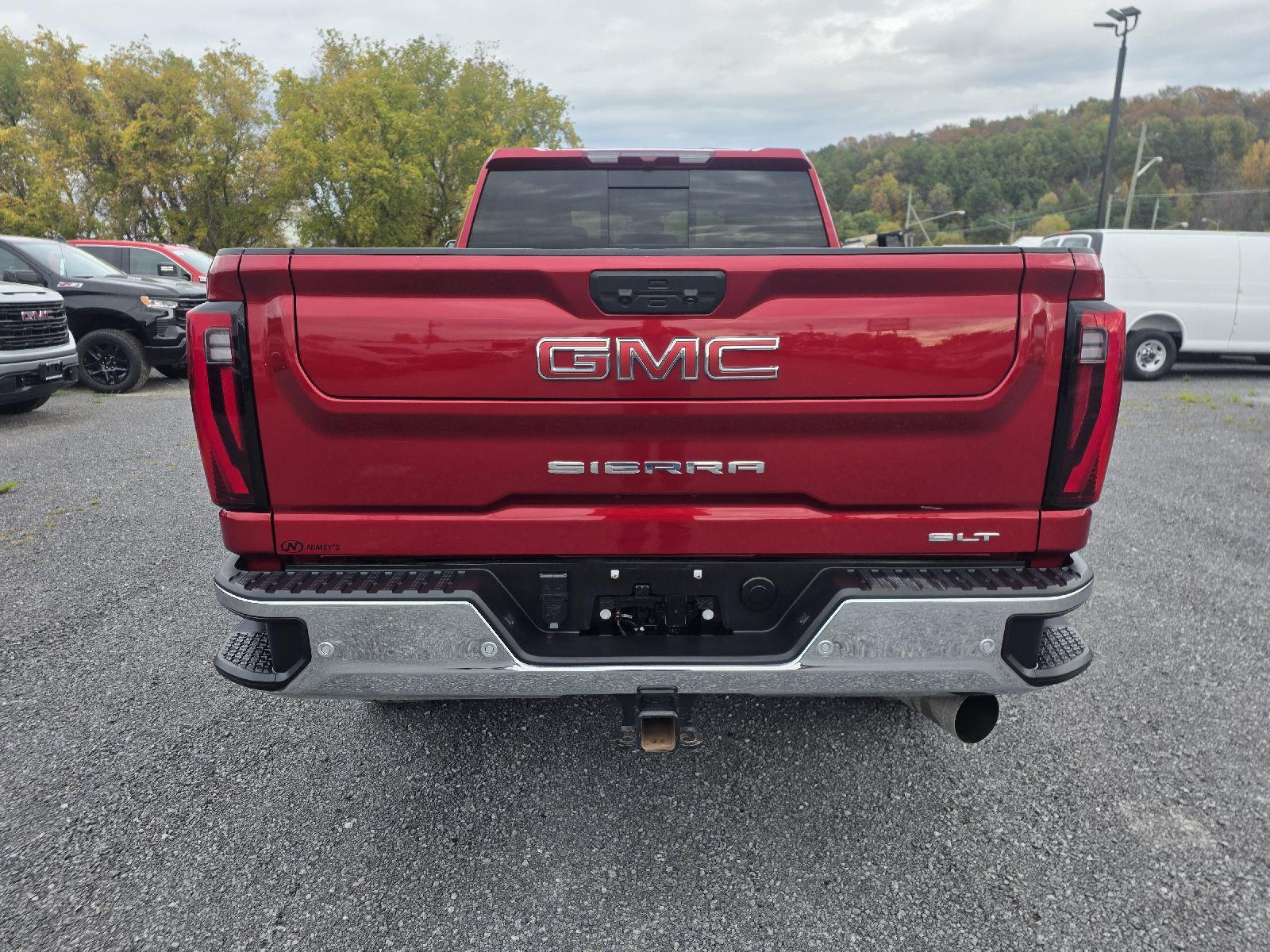 2024 Gmc Sierra 2500 HD SLT photo 3