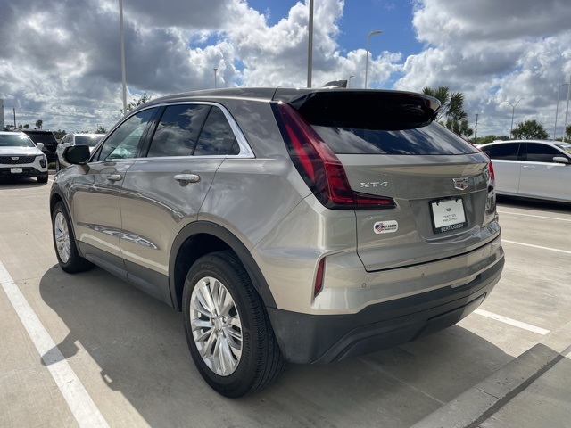 2024 Cadillac XT4 Luxury photo 5