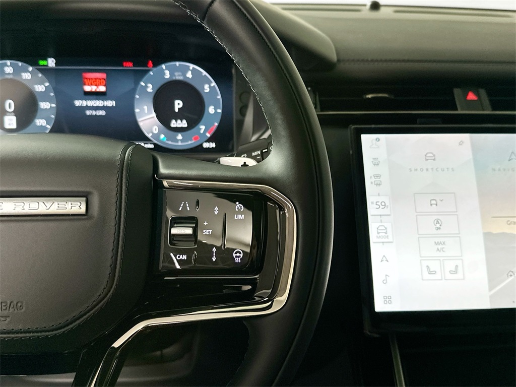 2026 Land Rover Range Rover Velar SE photo 11