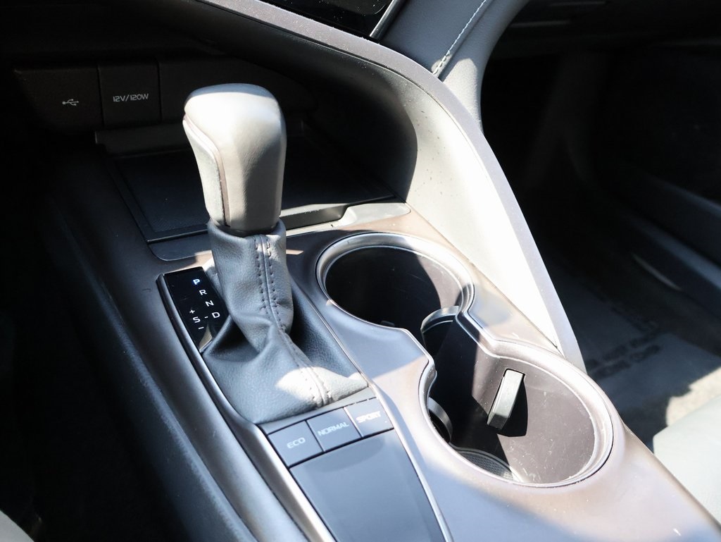 2024 Toyota Camry SE photo 34