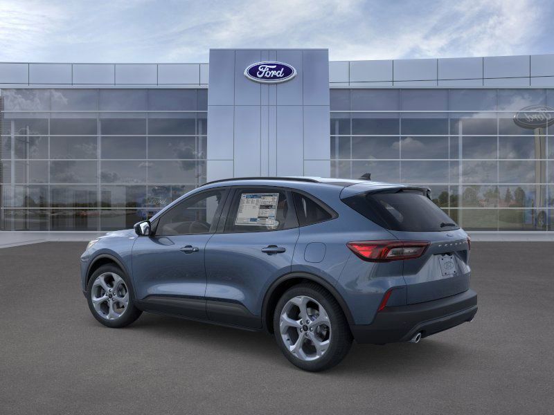 2026 Ford Escape Hybrid ST-Line Select photo 4