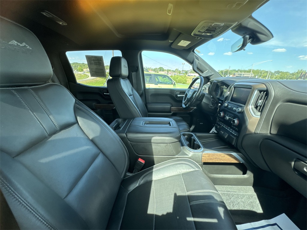 2022 Chevrolet Silverado 1500 High Country photo 14