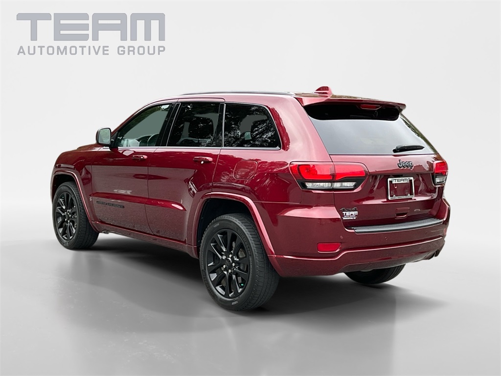 2020 Jeep Grand Cherokee Altitude photo 2