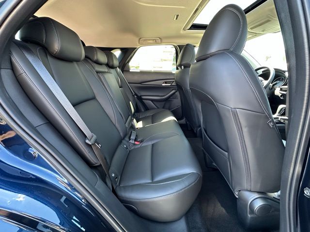2025 Mazda CX-30 2.5 S Preferred photo 32
