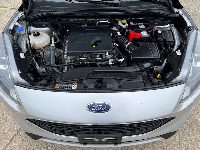 2020 Ford Escape SE photo 32