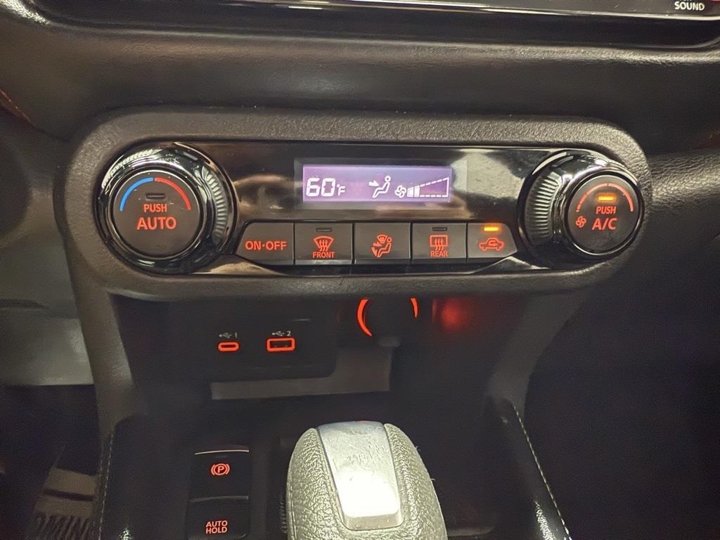 2024 Nissan Kicks SR photo 23