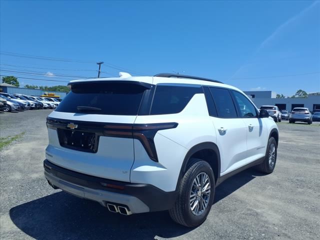 2024 Chevrolet Traverse photo 7