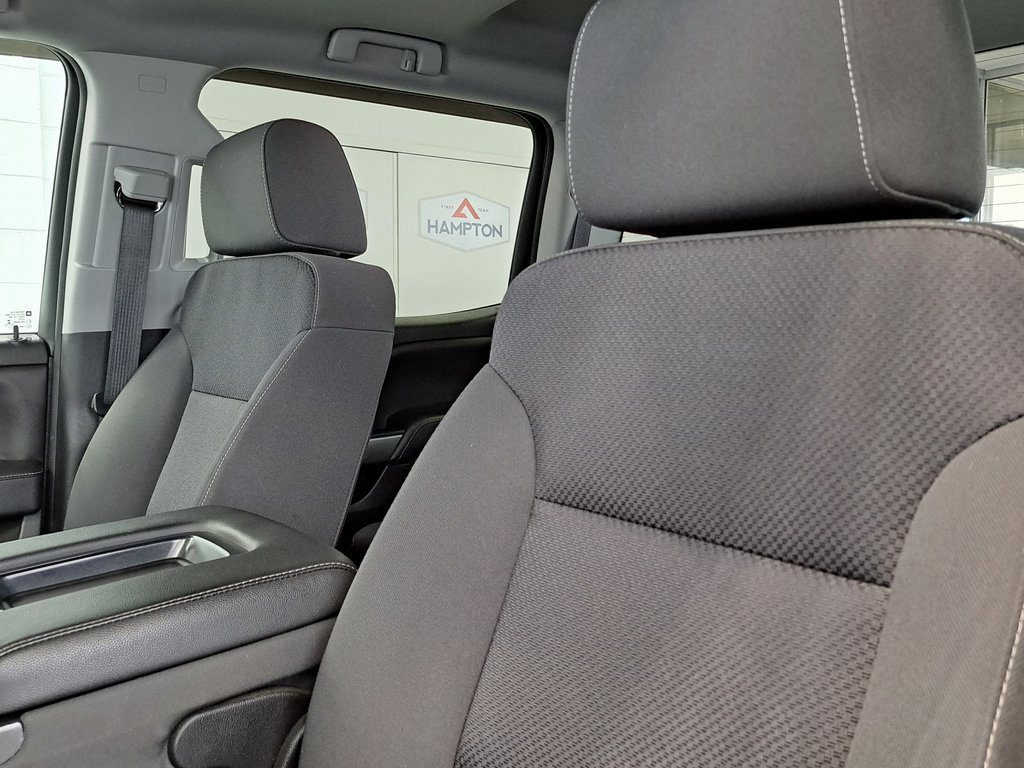 2018 Chevrolet Silverado 1500 LT photo 26