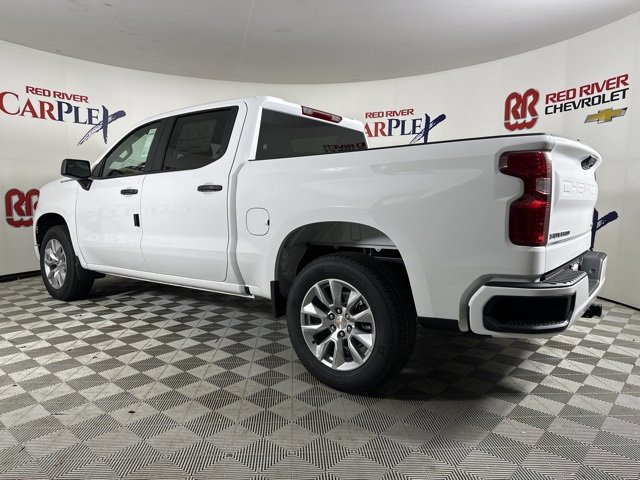 2025 Chevrolet Silverado 1500 Custom photo 4