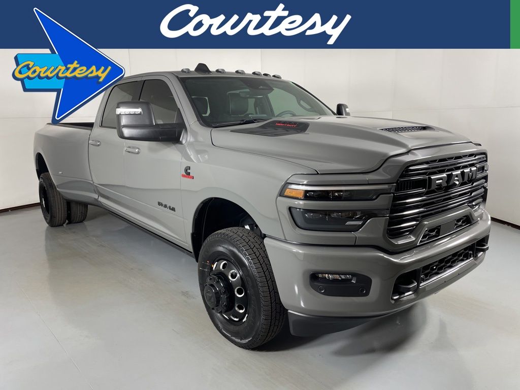 2026 RAM Ram 3500 Pickup Laramie's photo