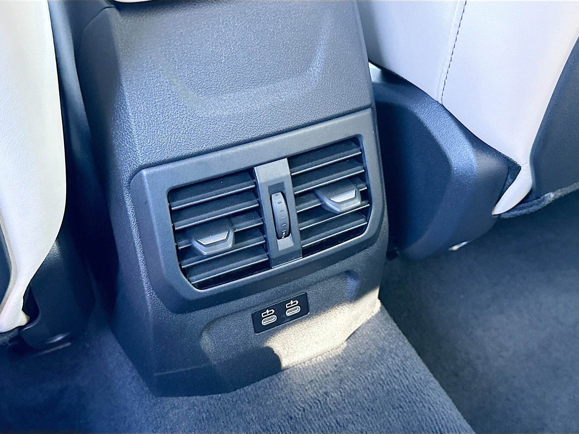 2026 Bmw 228 photo 20