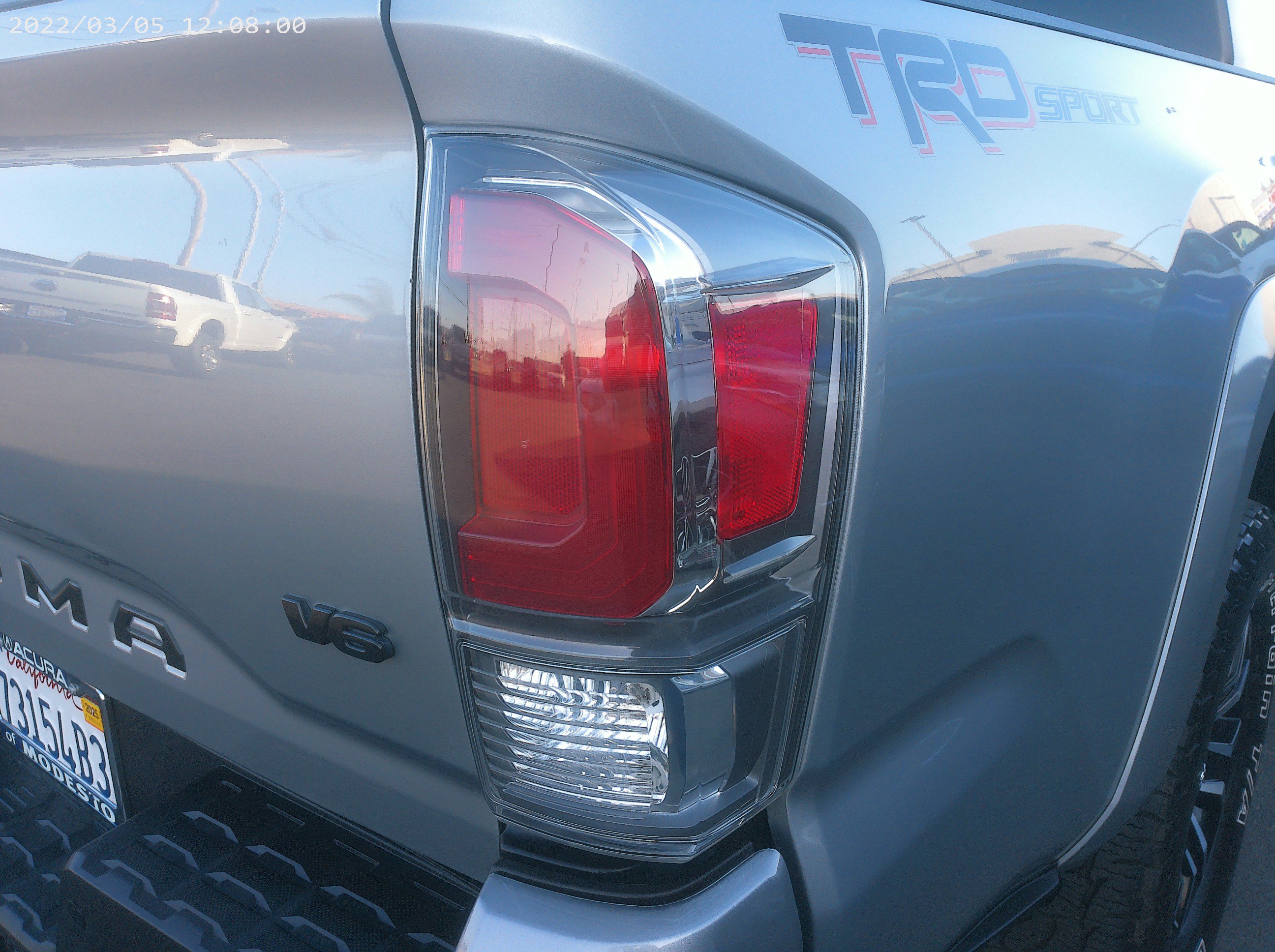 2020 Toyota Tacoma TRD Sport photo 11