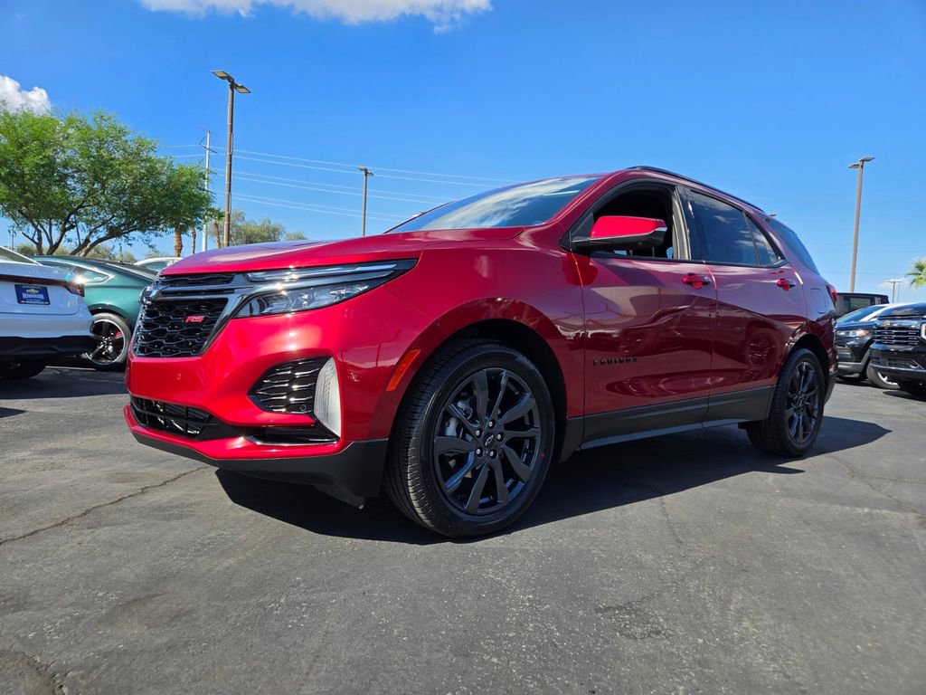 2023 Chevrolet Equinox RS photo 2