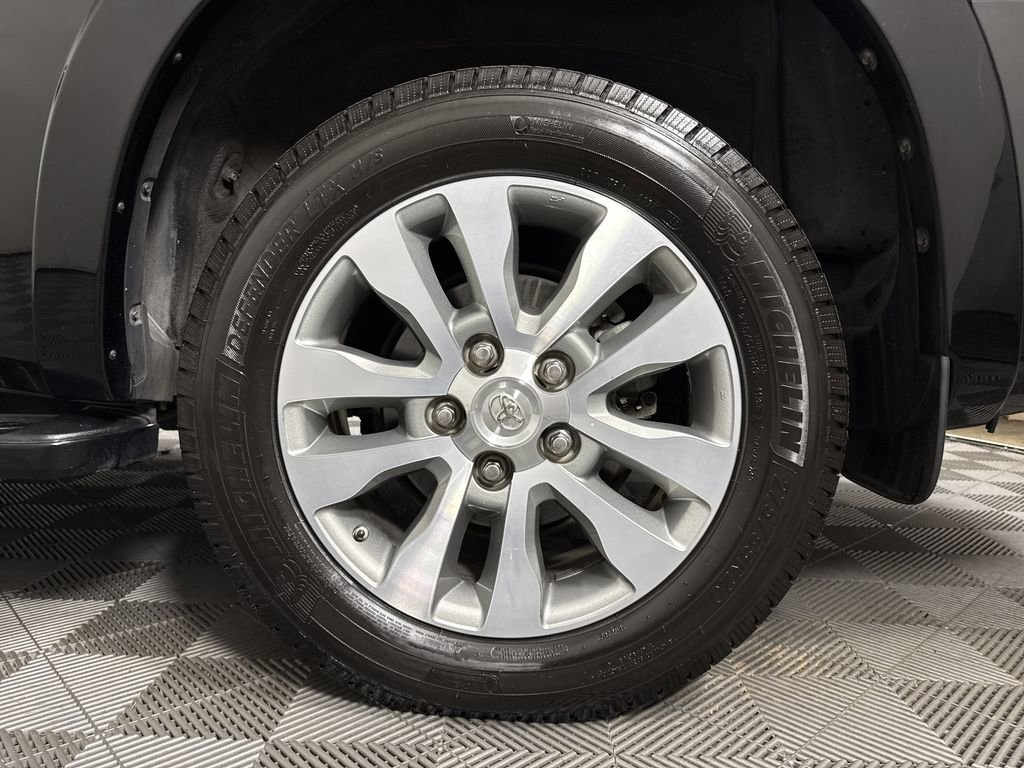 2016 Toyota Sequoia Limited photo 18