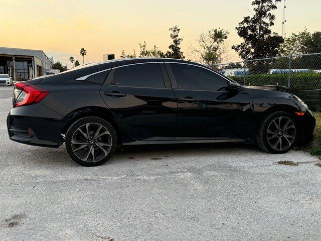 2020 Honda Civic Sport photo 4