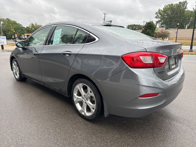 2018 Chevrolet Cruze Premier photo 5