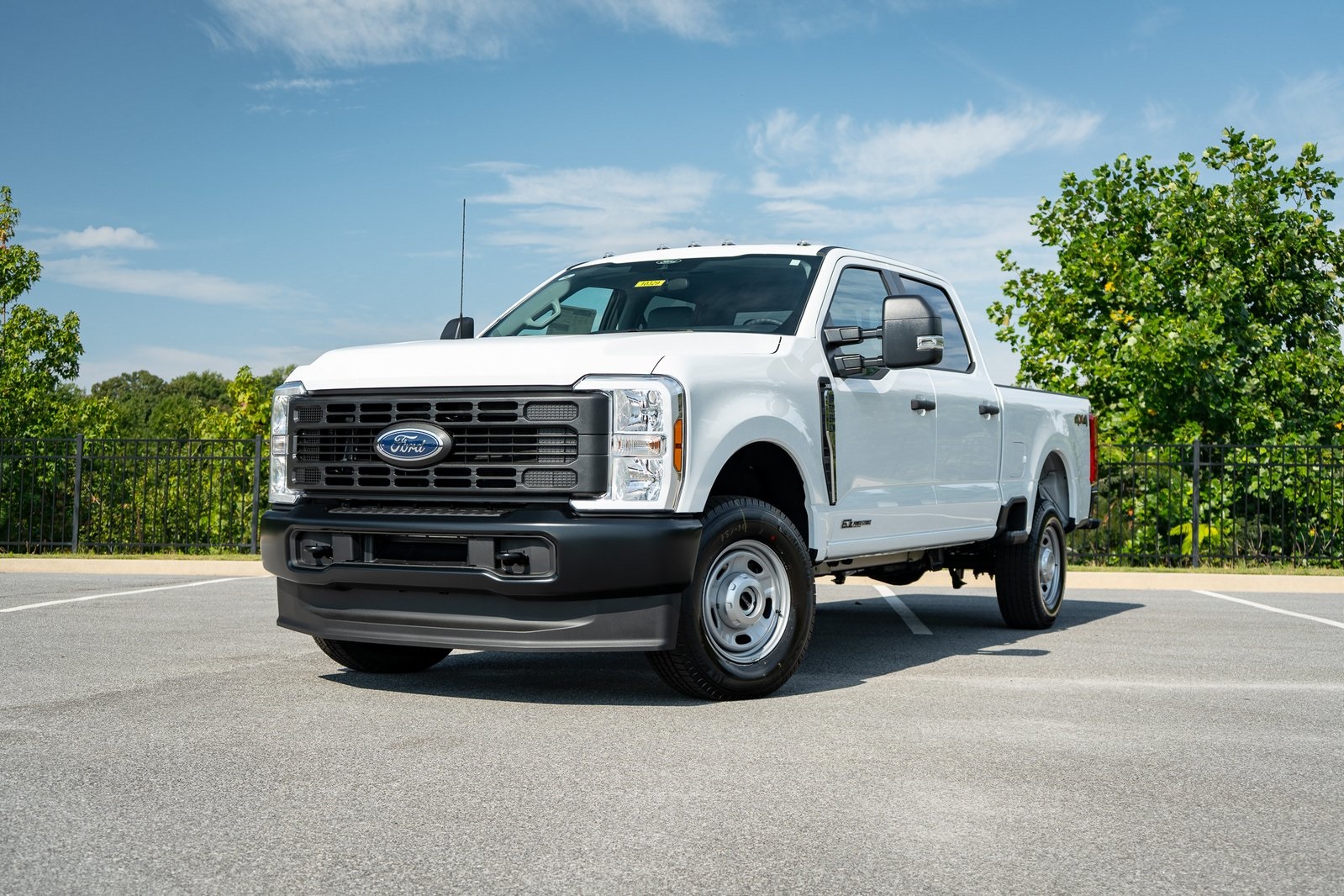 2026 Ford F-250 Super Duty XL's photo