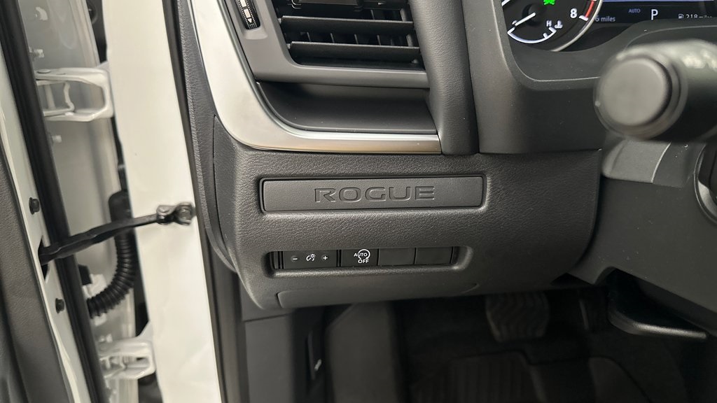 2025 Nissan Rogue S photo 20