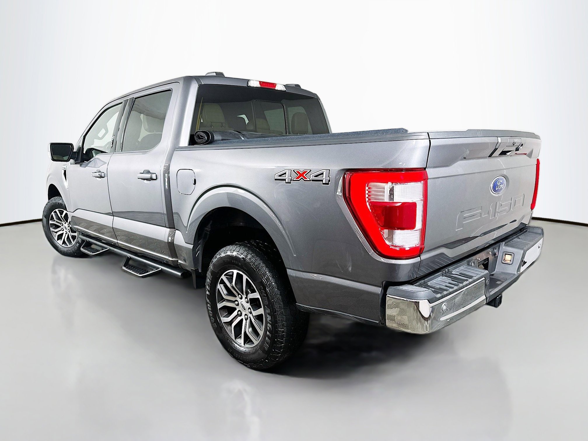 2022 Ford F-150 Lariat photo 5