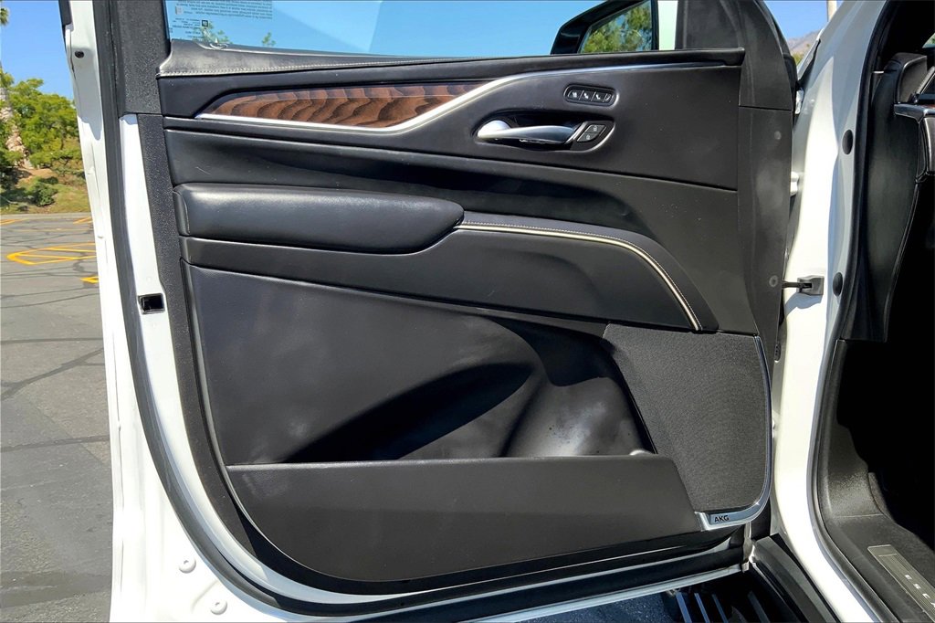 2022 Cadillac Escalade Premium Luxury Platinum photo 21