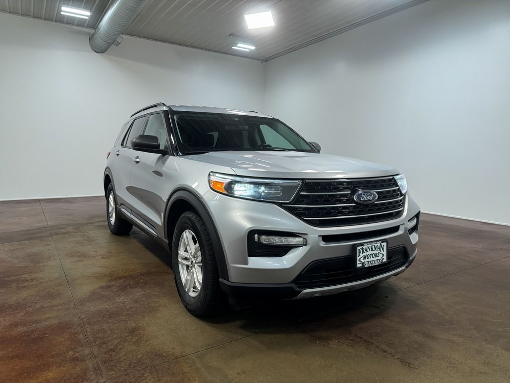 2023 Ford Explorer XLT photo 24