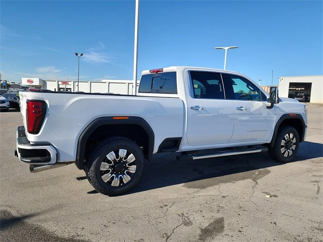 2026 Gmc Sierra 2500 HD Denali photo 2