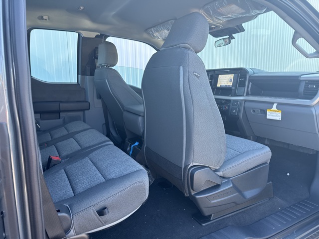 2026 Ford F-350 XL photo 3