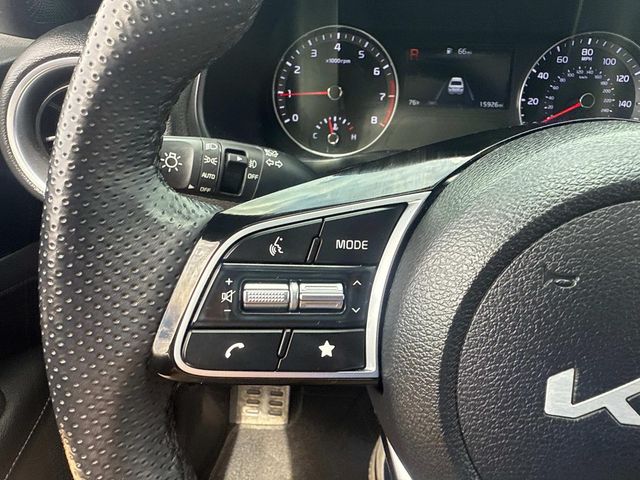 2022 Kia Forte GT-Line photo 30