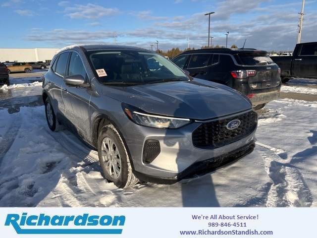 2023 Ford Escape Active's photo