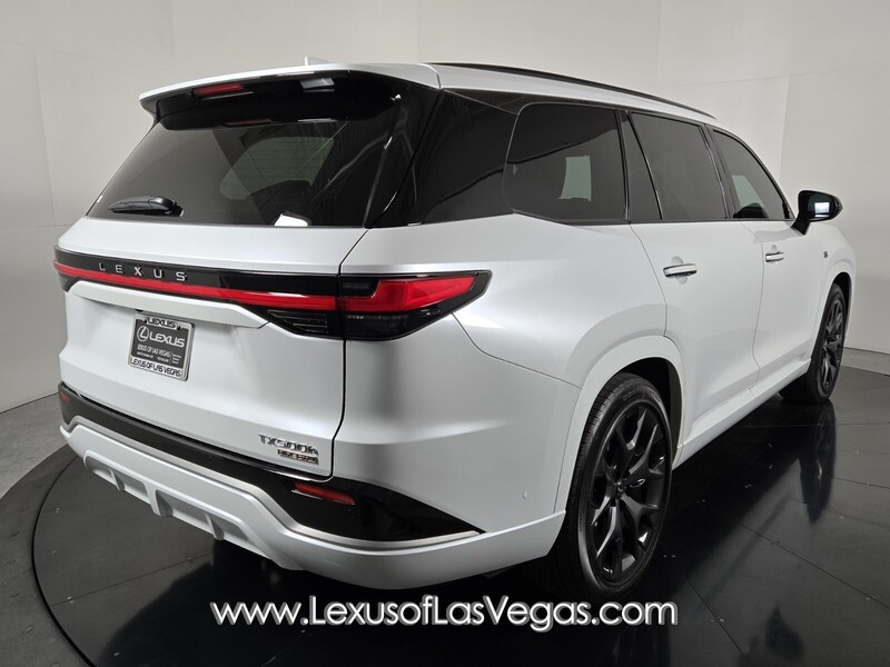 2025 Lexus TX 500h F SPORT Performance Premium photo 3