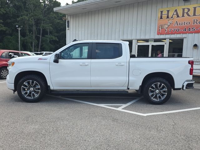 2022 Chevrolet Silverado 1500 RST photo 2
