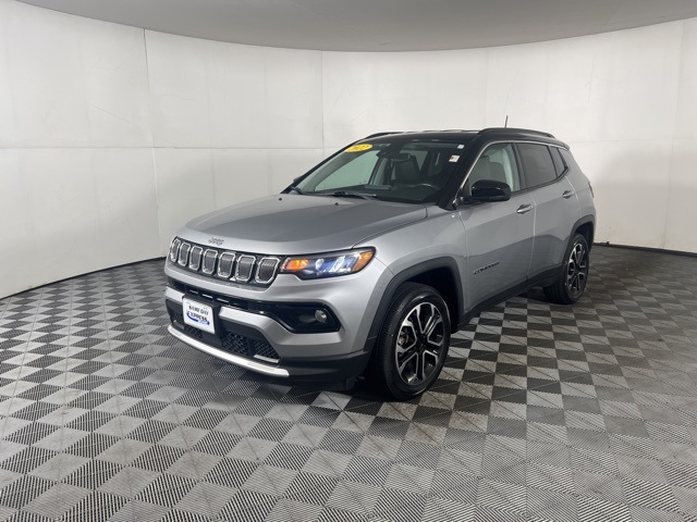 2022 Jeep Compass Limited photo 3
