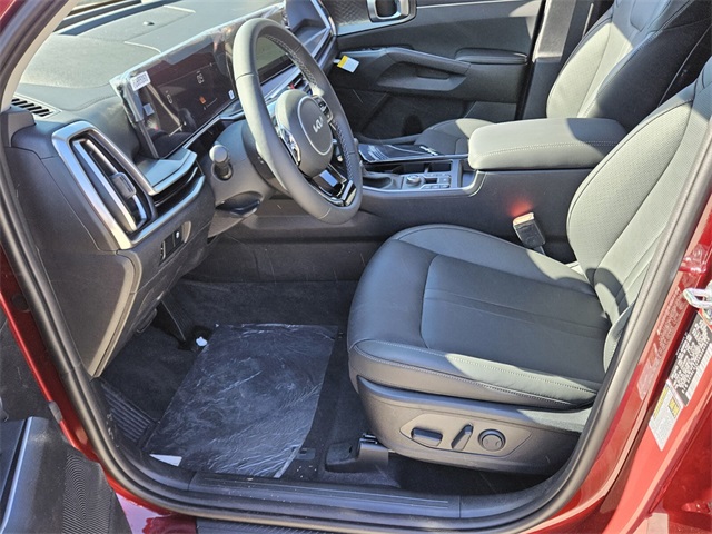 2025 Kia Sorento S photo 3