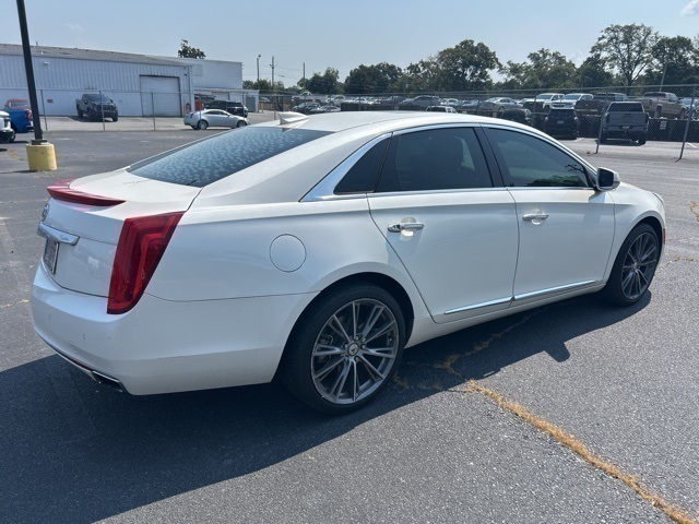 2015 Cadillac XTS Premium photo 4