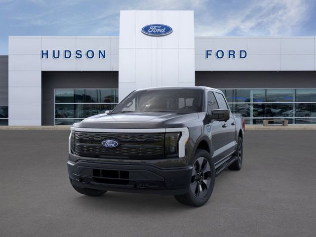 2025 Ford F-150 Lightning Platinum photo 2